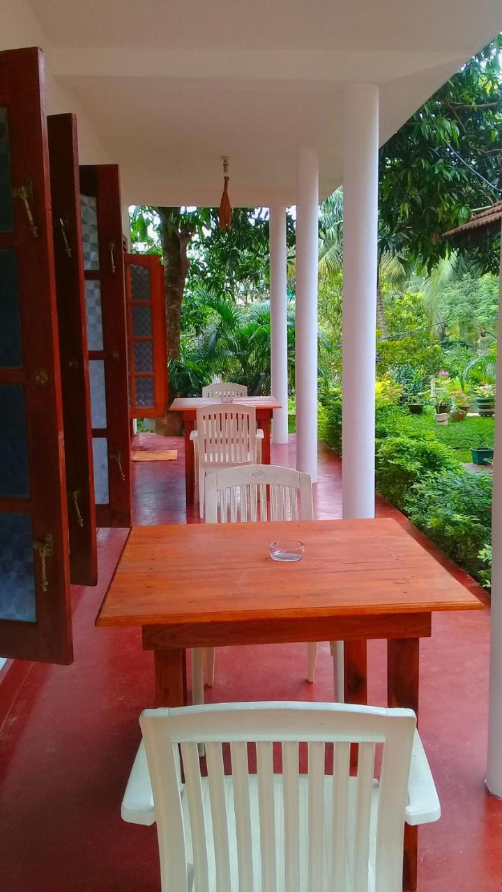 Mountain Heaven Inn Mirissa Extérieur photo